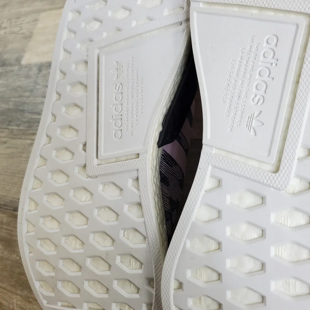 adidas NMF R2 Primeknit Shoes Womens Size 8.5 Sneakers Casual Shoe BY9521